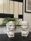 Set of two vases